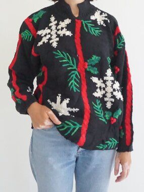 Vintage SKYR Black Snowflake Holly Reindeer Ugly Christmas Holiday Sweater M